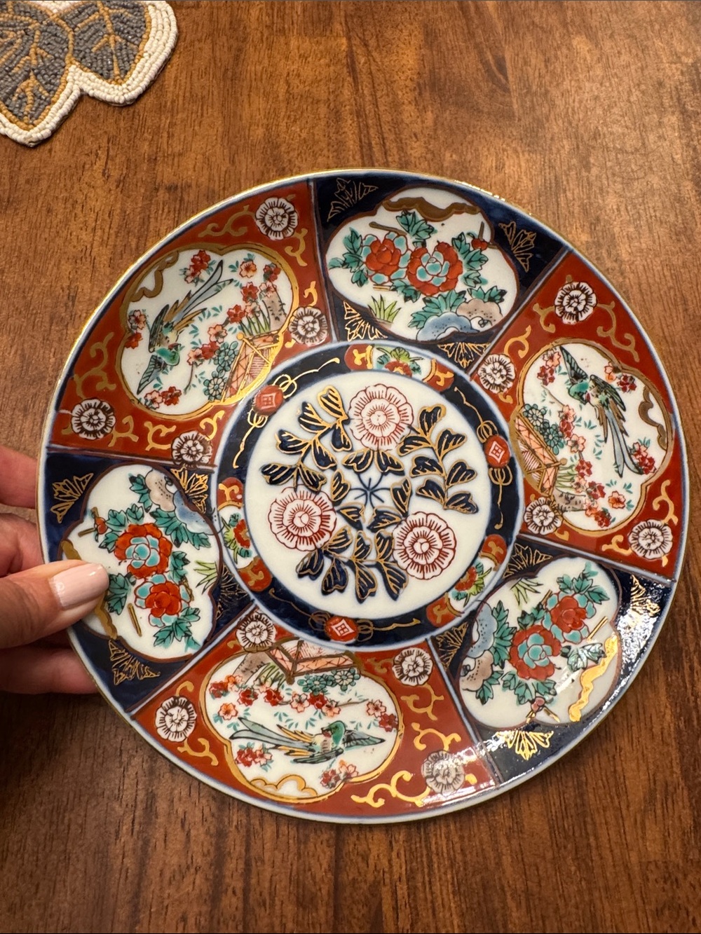 Vintage Japanese Imari Floral Porcelain Decorative Plate